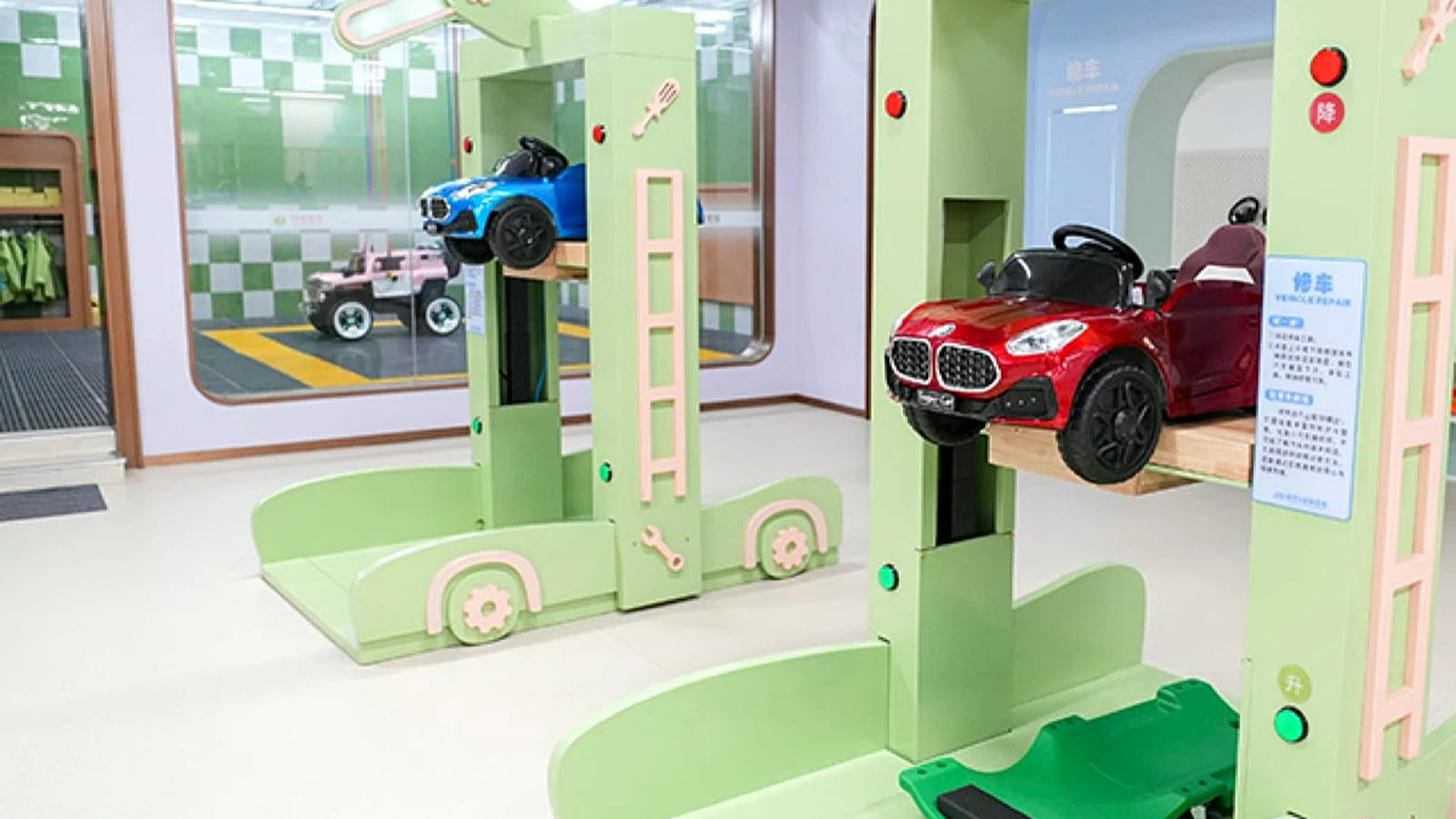 Role-Play & Social Learning in a modern children's museum or science center