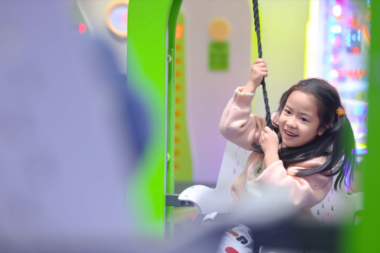 Real XPLOPLO operation photo 15 showing children smiling, exploring and learning through play